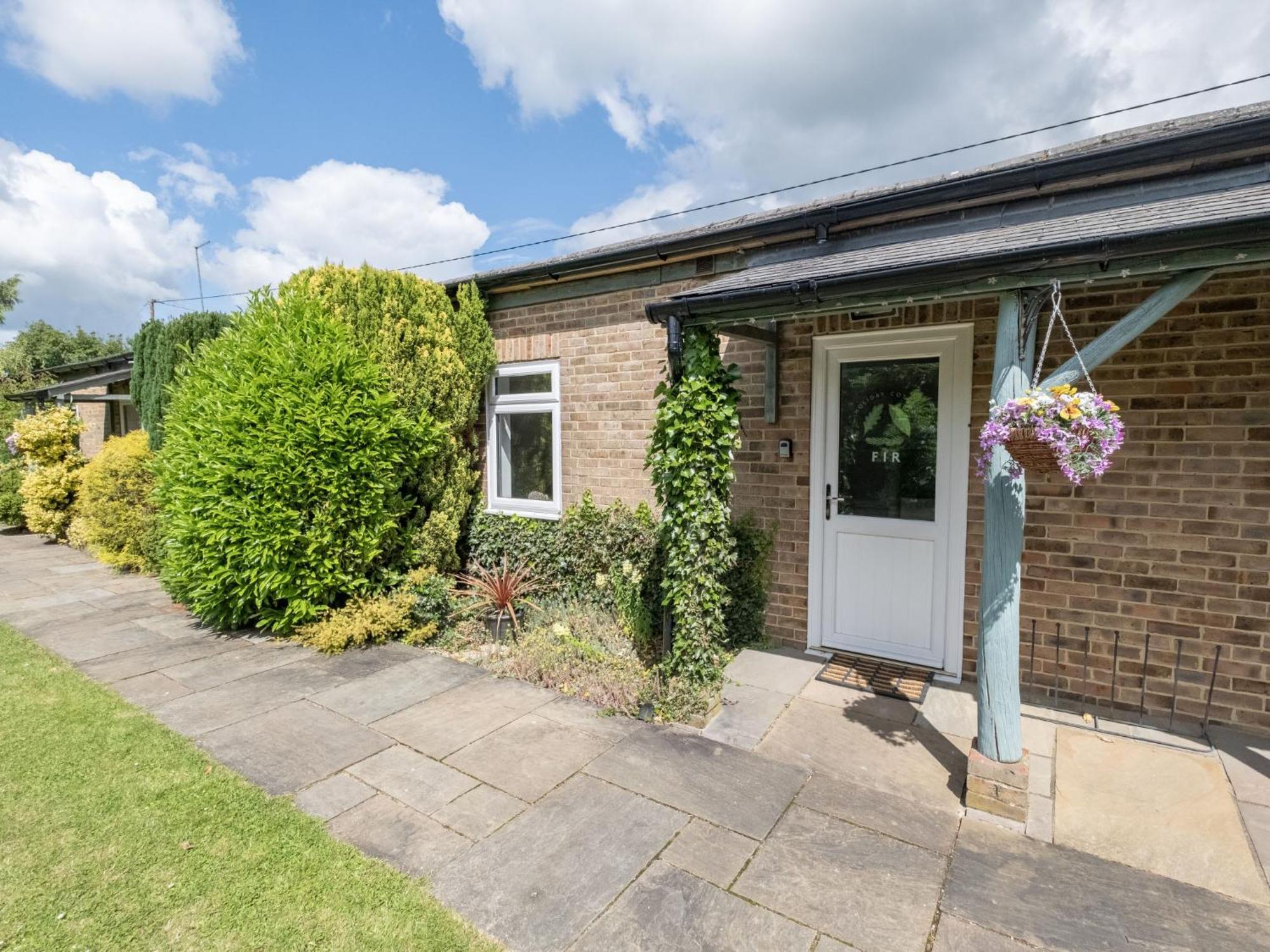 Holiday Home Woodhouse-4 By Interhome Shermanbury Экстерьер фото